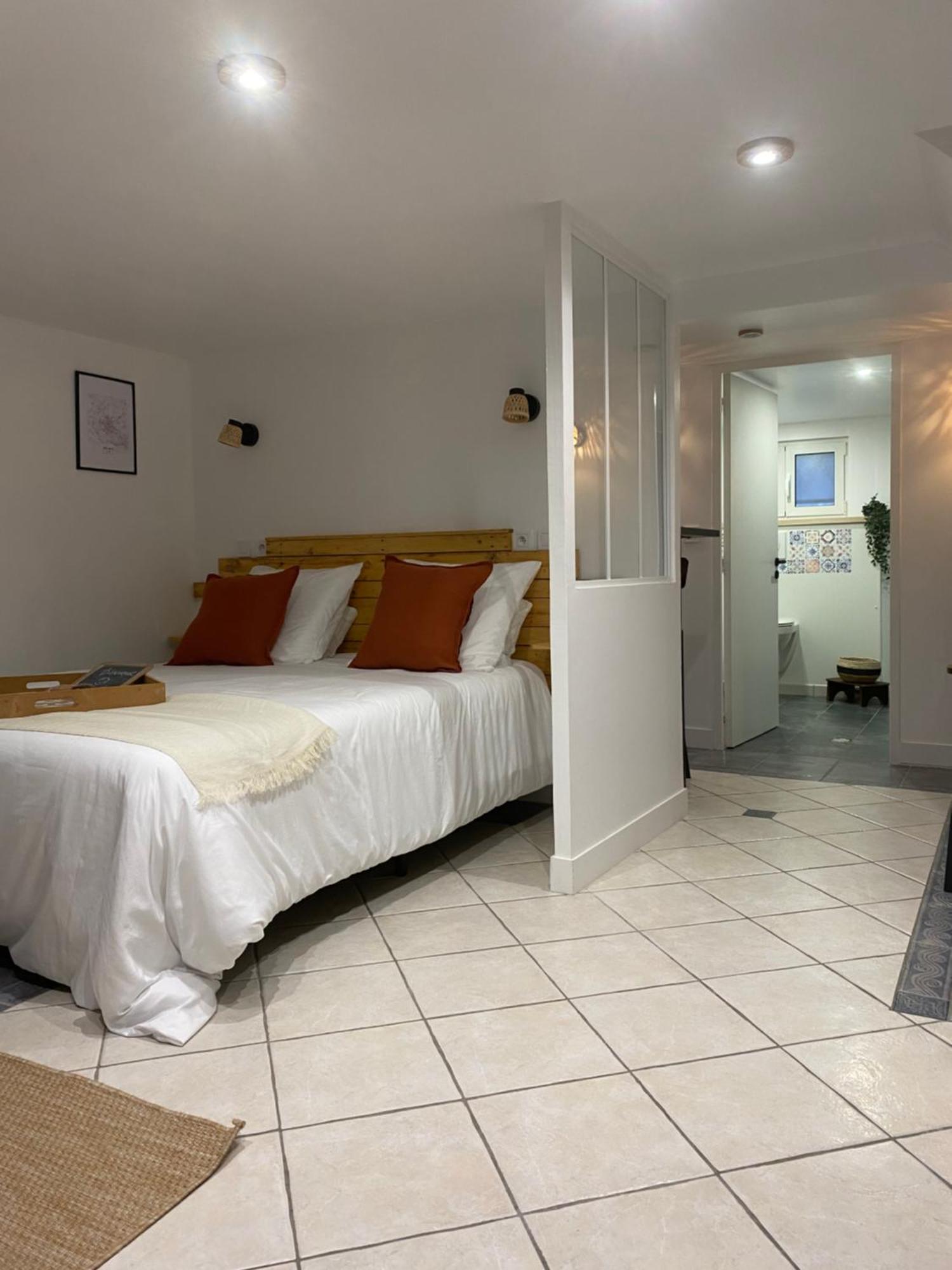 Appart Studio Rdc De Maison Avec Exterieur Proche Reims Tinqueux Zewnętrze zdjęcie